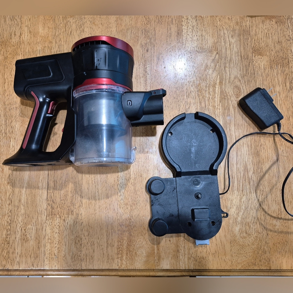 MOOSOO K17 cordless Vacuum Head And Recharging Dock